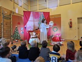 Zauberhaftes Theaterabenteuer in der Kita Phantasia