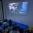 Kinder schauen einen Film