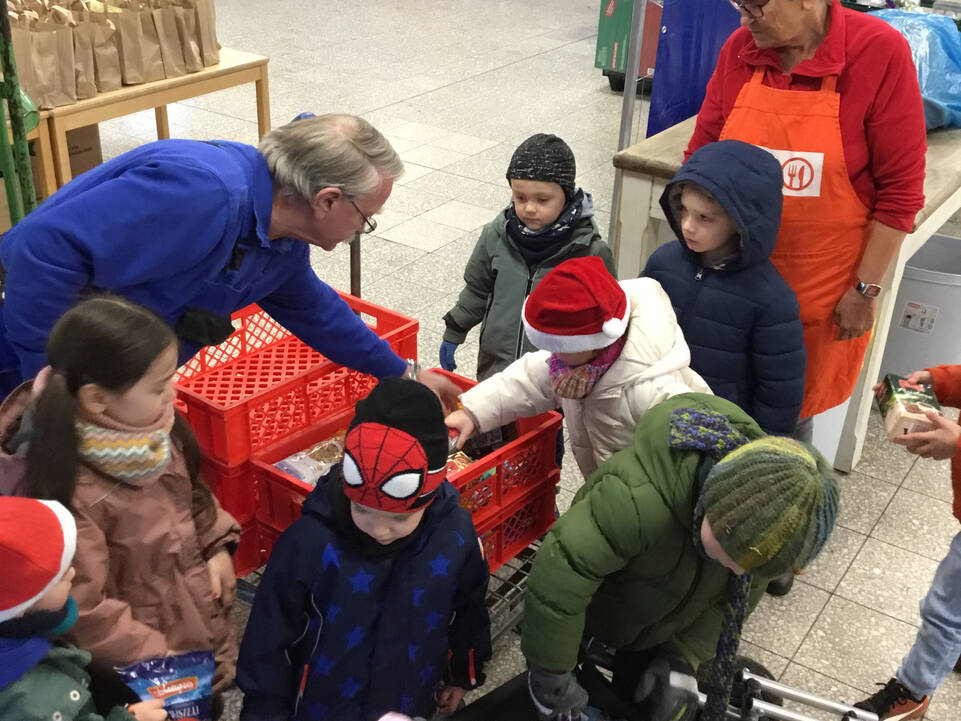 Kinder packen die Lebenshilfe mit um.