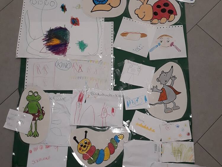 Glückwünsche und Bilder