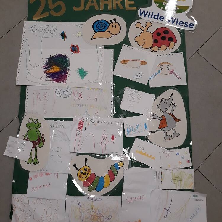 Glückwünsche und Bilder